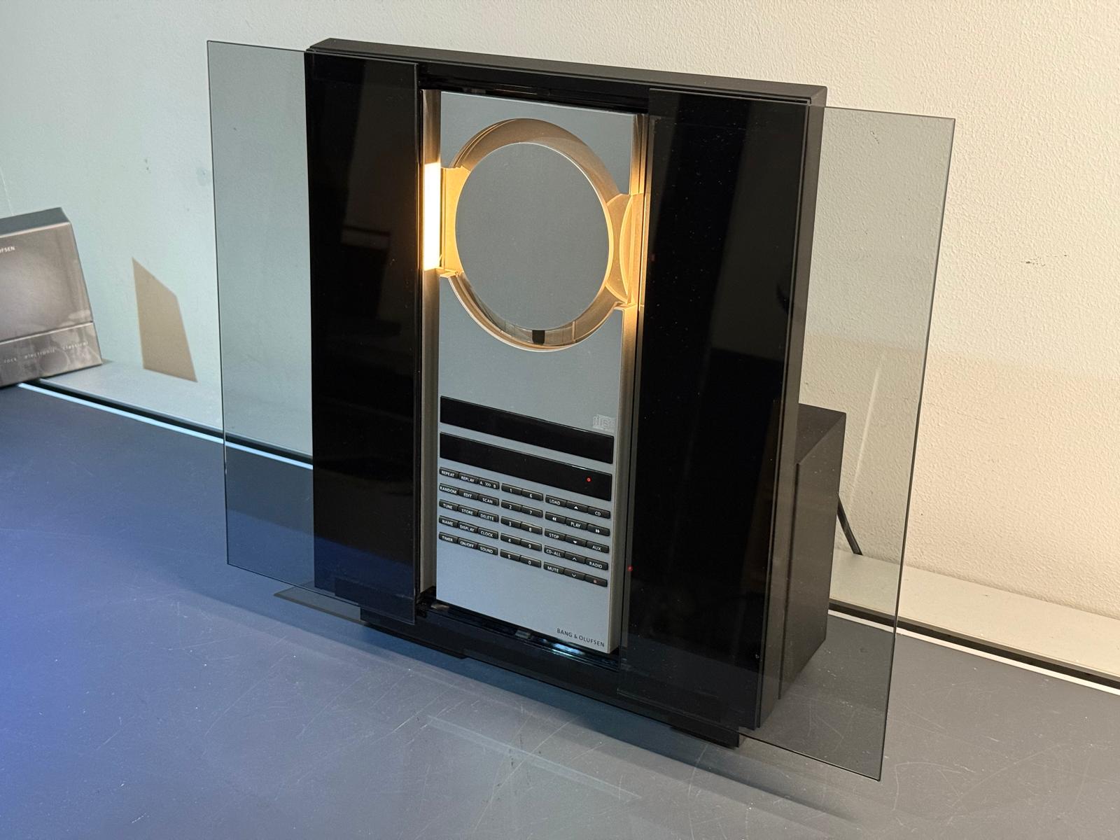 Bang & Olufsen Beosound 3000